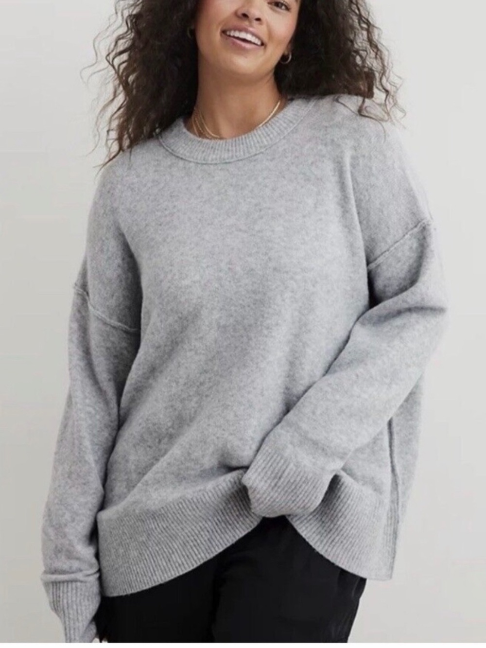 Aerie Unreal Super Soft Gray Oversized Sweater Size S